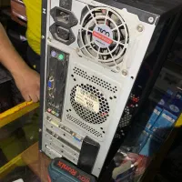 کیس کامپیوتر همراه با کیبورد|رایانه رومیزی|بومهن, |دیوار