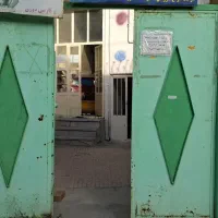 اجاره زمینی به مساحت 40متر وحیات وسرویس بهداشتی
