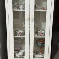 تخت و وسایل