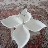 شکلات خوری یا آجیل خوری