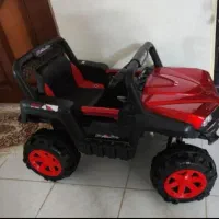 ماشین شارژی جیپ