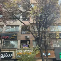 دفترکار-چهارباغ-بالا-نظر-شرقی-اداری-50متر