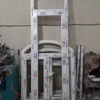 کار در کارگاه تولید پنجره|استخدام صنعتی، فنی، مهندسی|قم, کوه سفید|دیوار