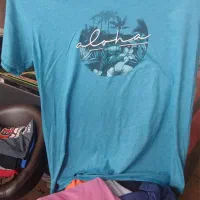 فروش انواع تیشرت مردانه و زنانه