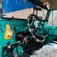 ماشین دربستی راننده در اختیار ساعتی