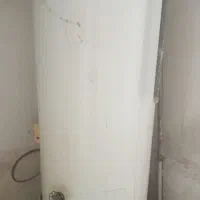 آبگرمکن ایستاده