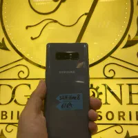 samsung note 8 خیلی تمیز بک لایت خیلی جزئی