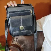 کیف رو دوشی|کیف، کفش، کمربند|شیراز, مسلم|دیوار