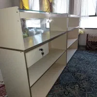 فروش دو عدد ویترین و دوعدد قفسه دیواری|فروشگاه و مغازه|سمنان, |دیوار