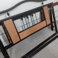 تخت‌فلزی‌‌‌‌‌‌بدون‌‌خوش‌خواب‌