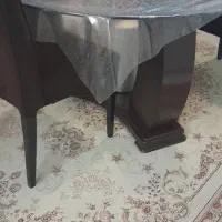 میز نهار خوری گرد سالم هیچ خطی نداره|میز و صندلی غذاخوری|تهران, جوادیه تهرانپارس|دیوار