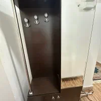 آیینه و جاکفشی