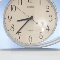 ساعت دیواری