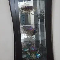 بوفه چوبی تمیز رنگ قهوه ای