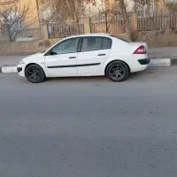 مگان مدل ۹۰