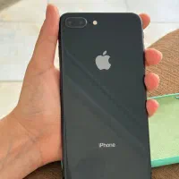 آیفون 8 پلاس