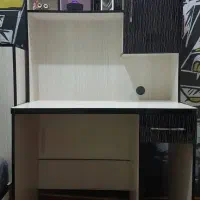 تخت و میز کامپیوتر