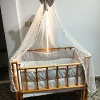 تخت نوزادوکریر|تخت و صندلی بچه|رشت, آب و برق|دیوار