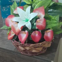 سبد گل زیبا و تمیز مناسب هدیه