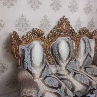 مبل سلطنتی سالم.