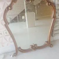 قاب ایینه جنس چوب نو میباشد