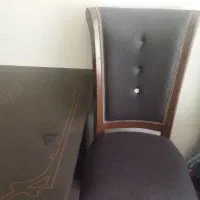 میز ناهارخوری با چهار صندلی