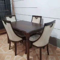 میز ناهار خوری