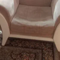 مبل ۷نفره پارچه و چوب سالم دسته هاش  ابرش رفته|مبلمان خانگی و میز عسلی|شاهین‌شهر, فردوسی|دیوار