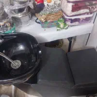سرشور سالن ارایشگاه بسیاز تمیز