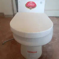 توالت فرنگی گلسار سالم، دستگیره در