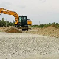 بیل مکانیکی لاستیکی