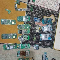 برد نوکیا لمسی خراب بر میدارم