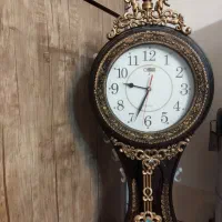ساعت دیواری نو و سالم