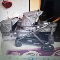 کالسکه دوقلو خارجی بسیار نو و راحت