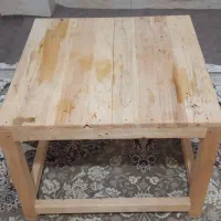 کرسی چوبی