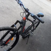 دوچرخه ۲۶|دوچرخه، اسکیت، اسکوتر|صحنه, |دیوار