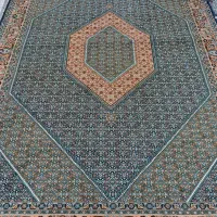 دوتا فرش ۹متری طرح ماهی جنس اصل نخ هردو باهم۱۲۹۰۰ت