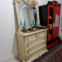 دراور و آینه|جاکفشی، کمد، دراور|پیشوا, |دیوار