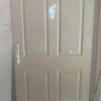 درب اتاق کاملا سالم و محکم به همراه قفل و کلید|مصالح و تجهیزات ساختمان|ایذه, |دیوار