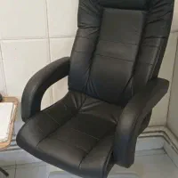 صندلی گردان اداری