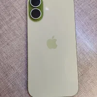 آیفون ۱۷ نرمال