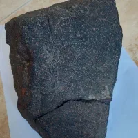 شهاب سنگ|کلکسیون اشیاء عتیقه|قدس, شهر‌قدس|دیوار