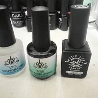 لوازم کاشت ناخن|آرایشگاه و سالن‌های زیبایی|رشت, شهرک آیت الله منتظری|دیوار