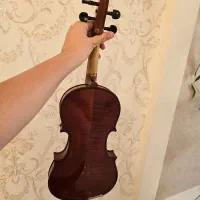 ویولون|ویولن|مشهد, شهید فرامرز عباسی|دیوار