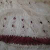 ۲ عدد پرده ضخیم کرم و ۱ عدد پرده حریر|پرده، رانر، رومیزی|پردیس, فاز ۸|دیوار