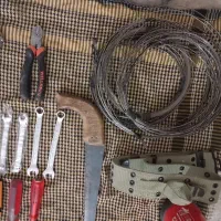 تعدادی ابزارآلات  قابل استفاده|ابزارآلات|شهرکرد, |دیوار