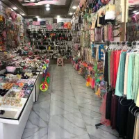 واگذاری اجناس و در و دکور مغازه خرازی|فروشگاه و مغازه|اصفهان, ملک‌شهر|دیوار