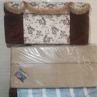 پشتی مخمل