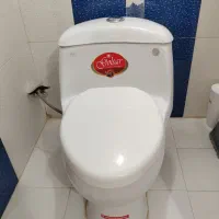 توالت فرنگی در حد نو