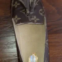 کفش|کیف، کفش، کمربند|دورود, |دیوار